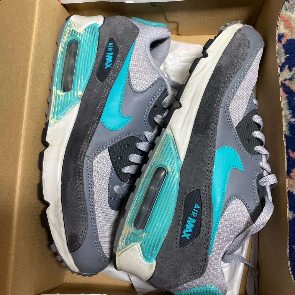NIKE AIR MAX 90 - Picture 6 of 8